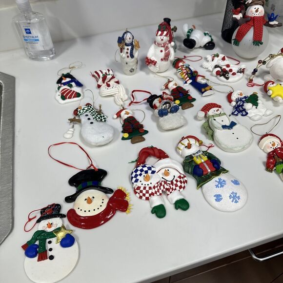 Lot Of 26 Snowman Ornaments Different Types Some Ceramic‎ Mostly Clay - Picture 1 of 11